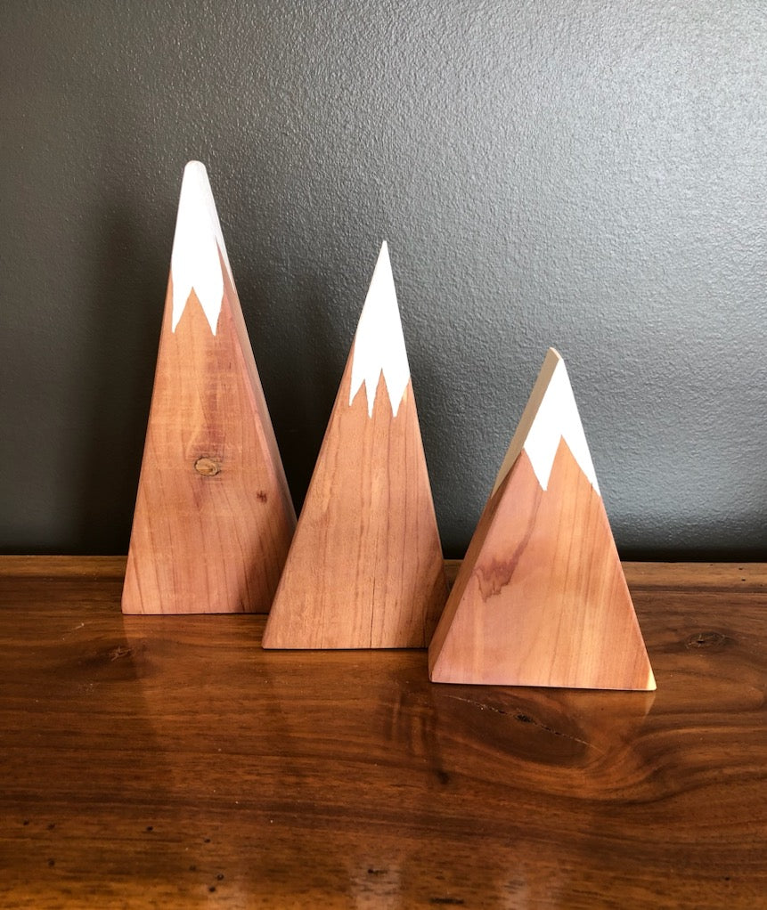 Mountains Peaks Shelf Sitter (Set of 3)