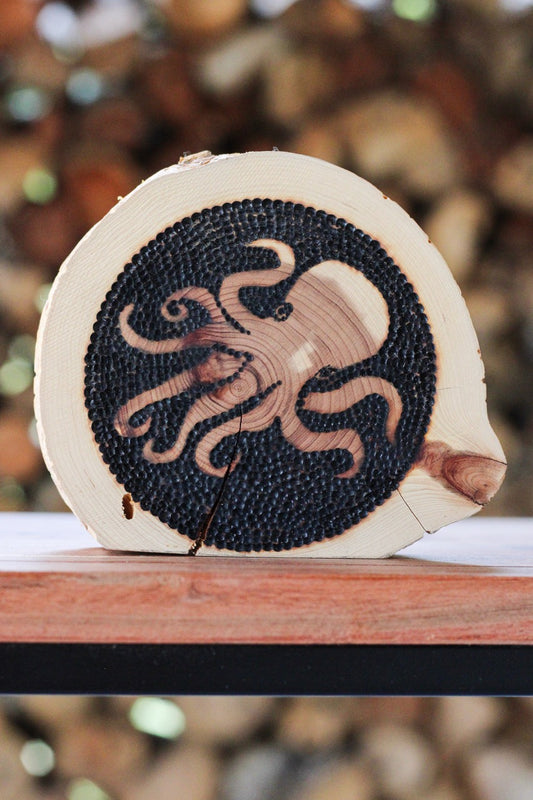 Octopus Shelf Sitter